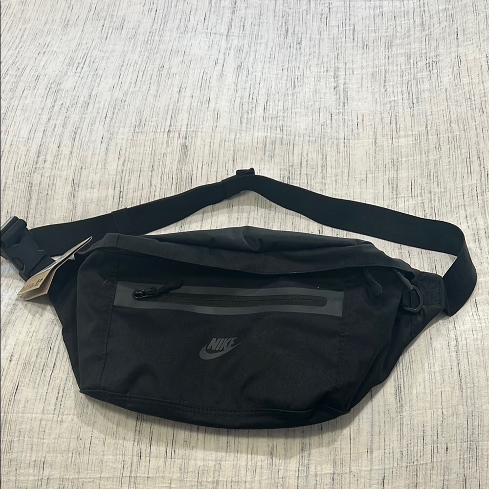 Nike Black Belt Bag with Adjustable Straps